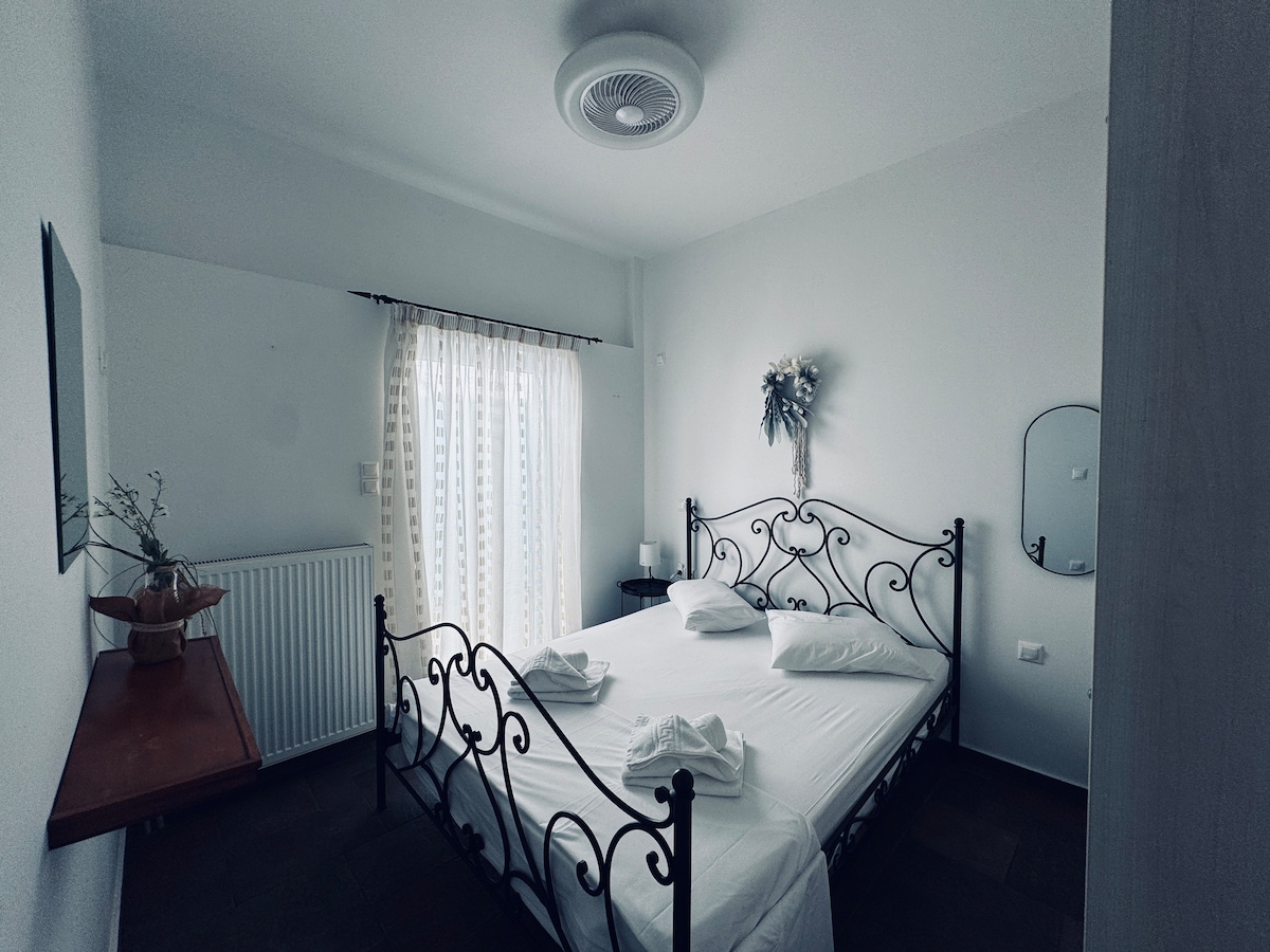Portolos Apartments - Filiatro