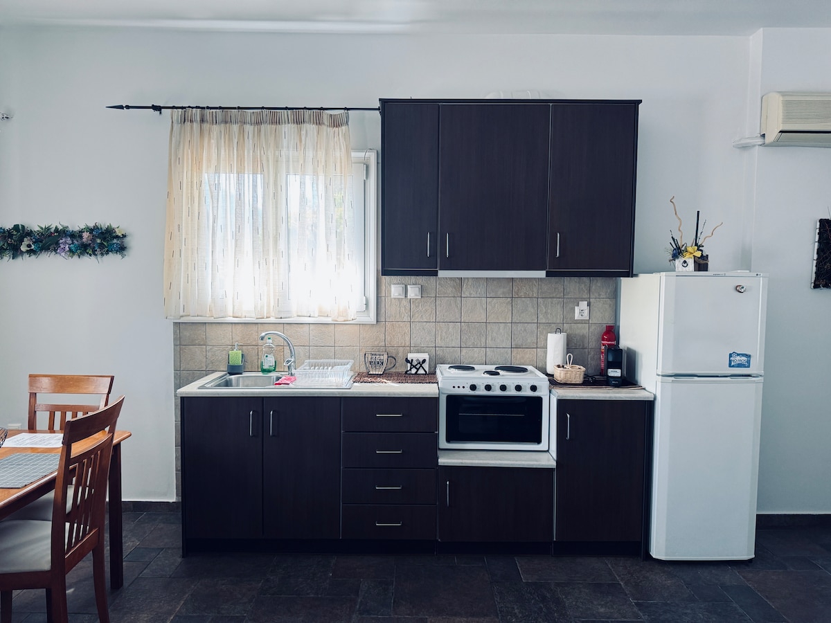 Portolos Apartments - Filiatro