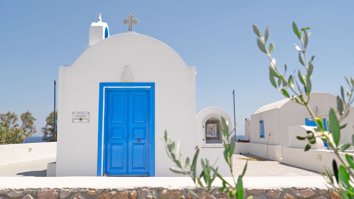 Πολυτελές Παραθαλάσσιο Κατάλυμα Saint John Helios
