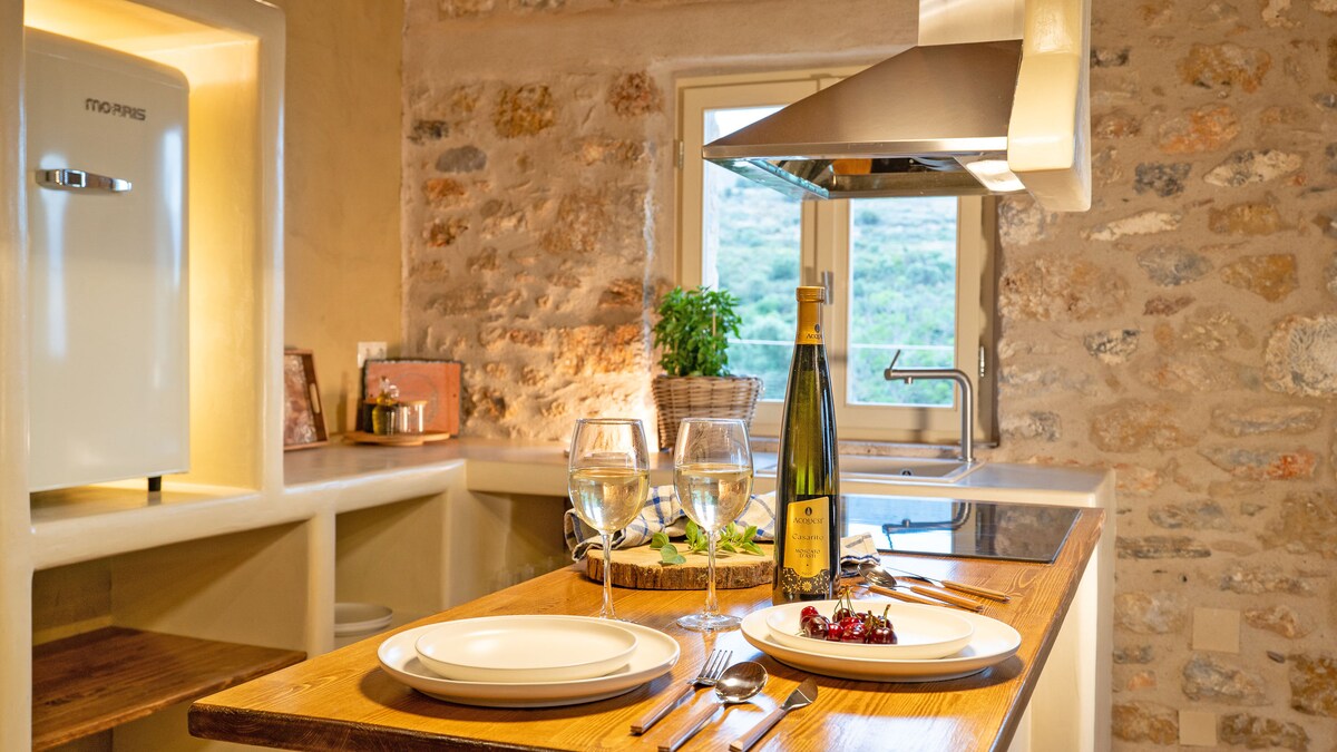 Melias Olive Retreat II