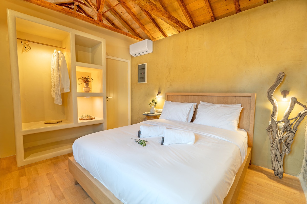 Melias Olive Retreat II