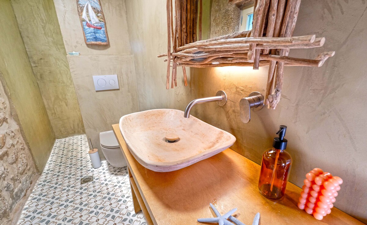 Melias Olive Retreat II