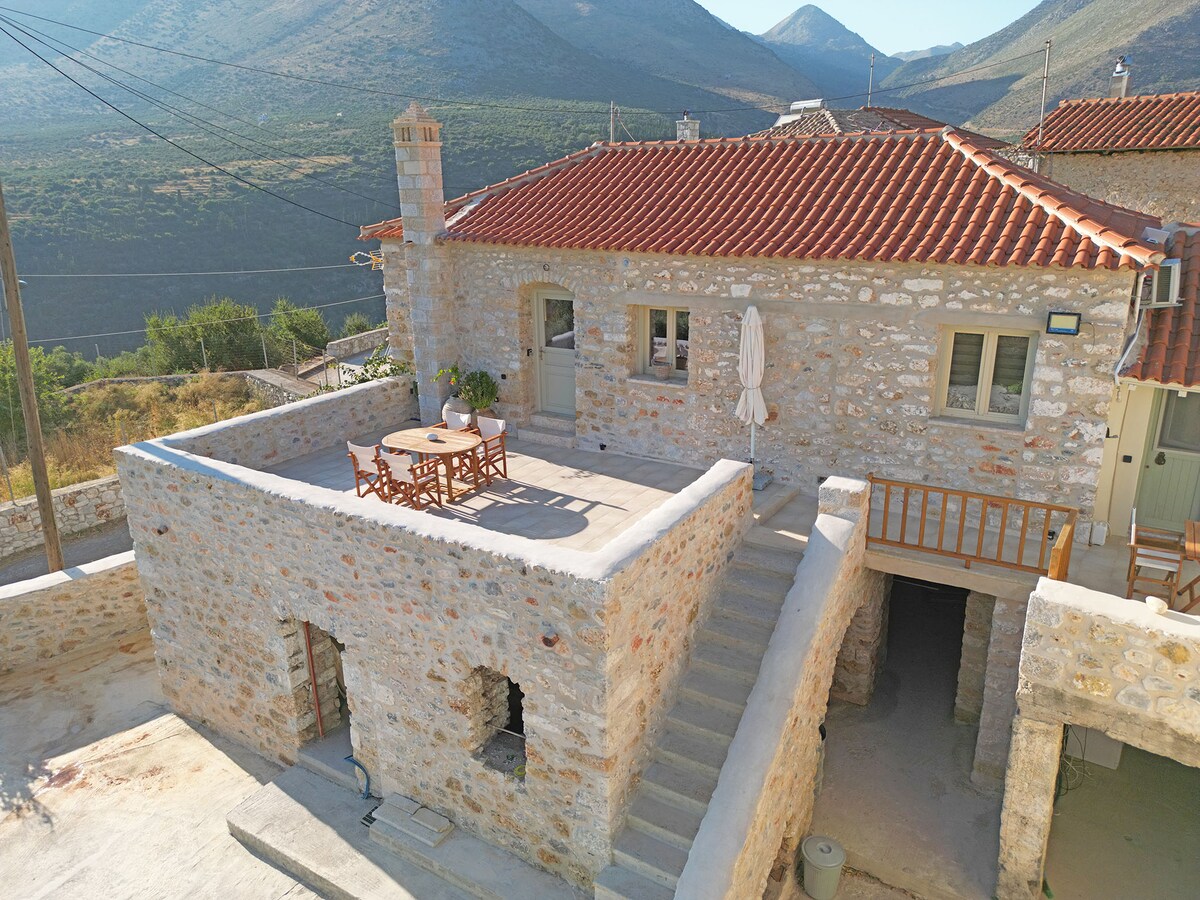 Melias Olive Retreat II